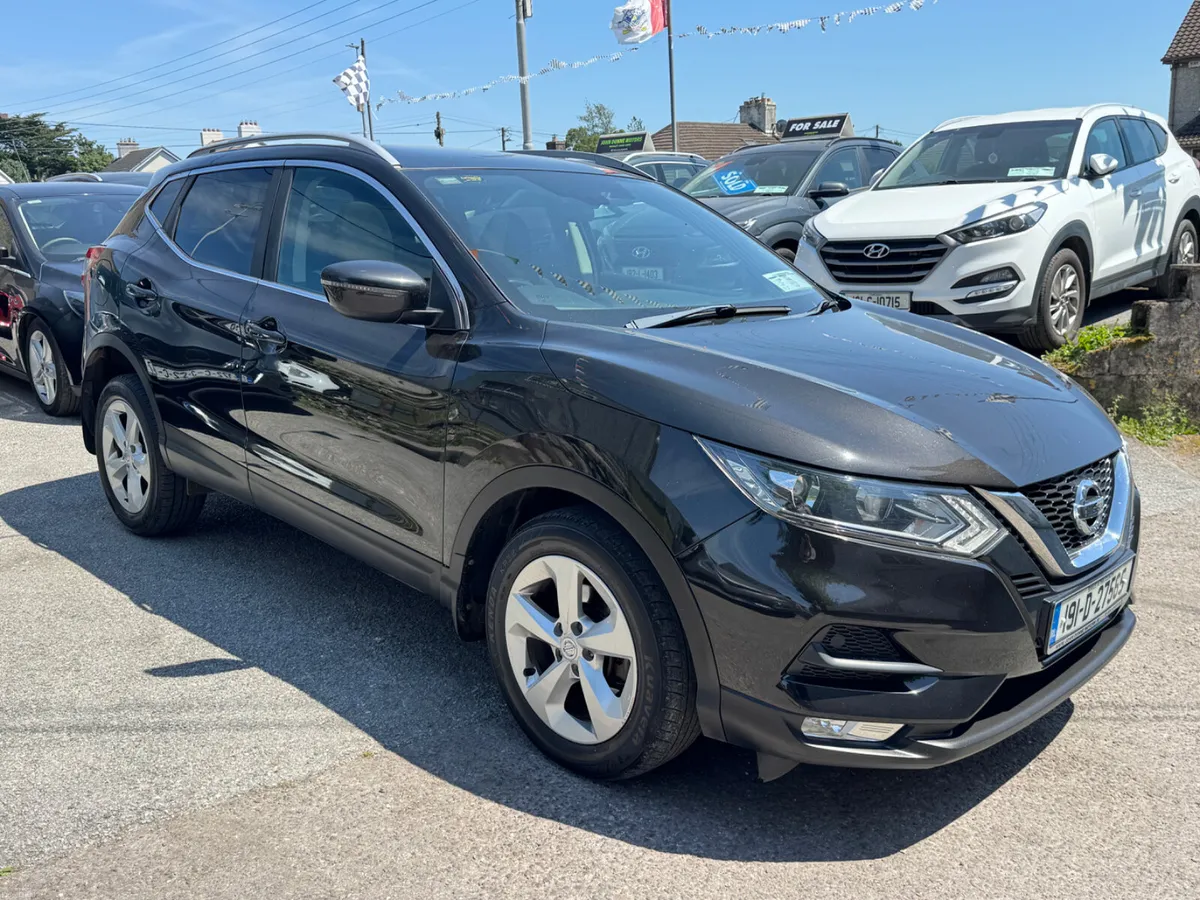 Nissan Qashqai High spec inc pan roof - Image 5