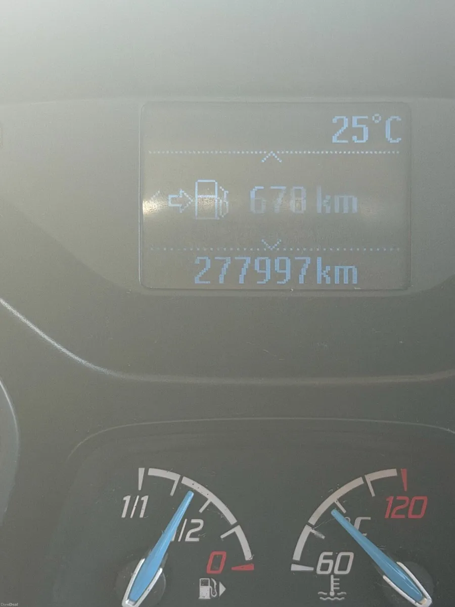 Ford focus - Image 5
