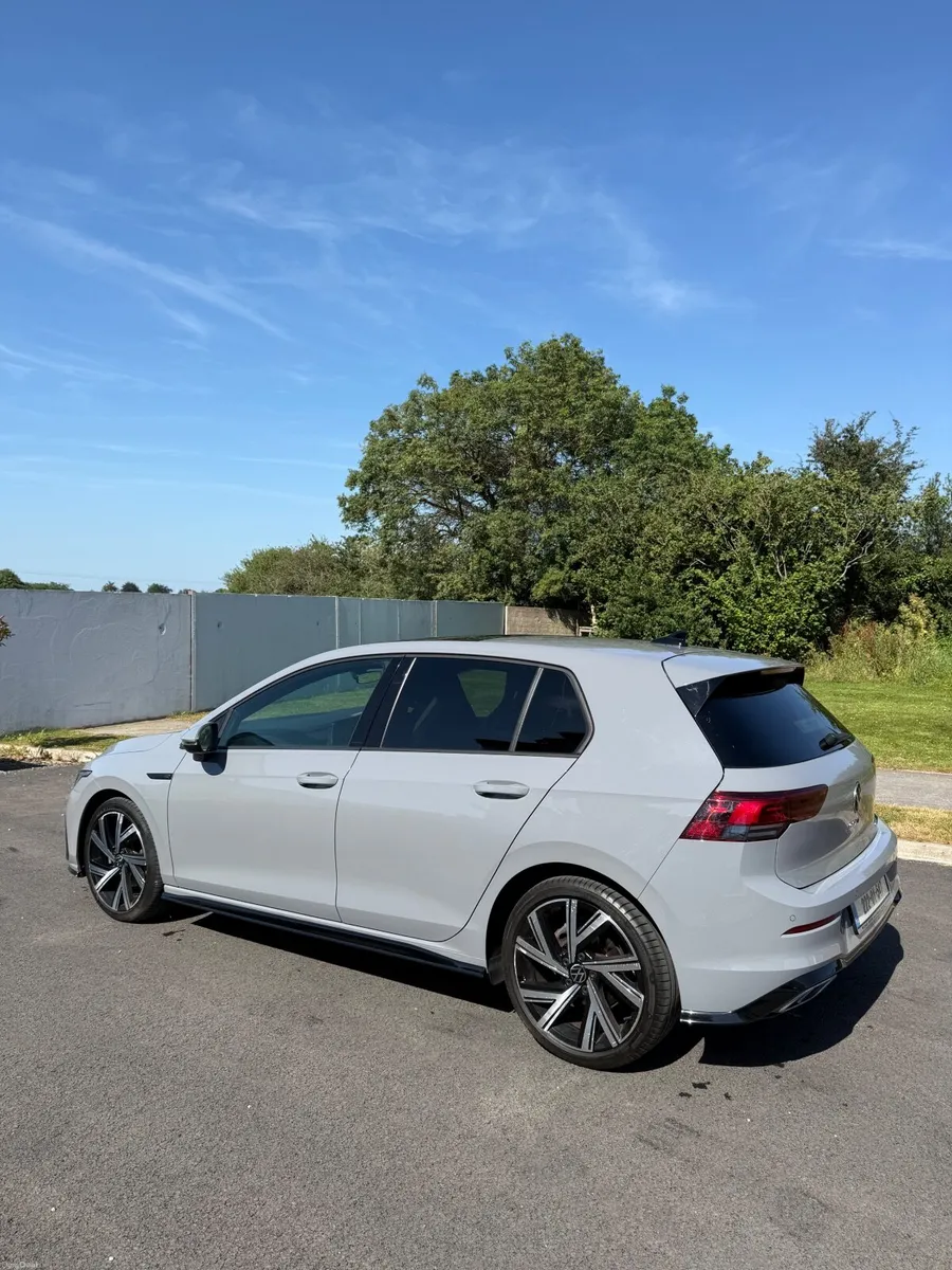 Volkswagen Golf 2022 - Image 1