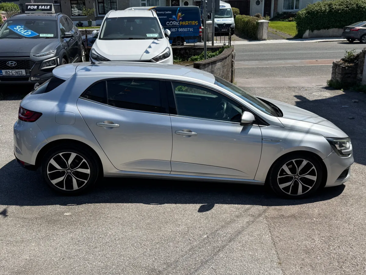 Renault Megane Lovely sporty car. - Image 5