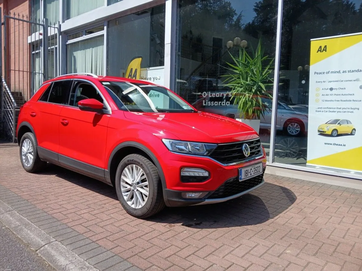 Volkswagen T-Roc 1.0 TSI 115bhp Design, Flash Red, - Image 5