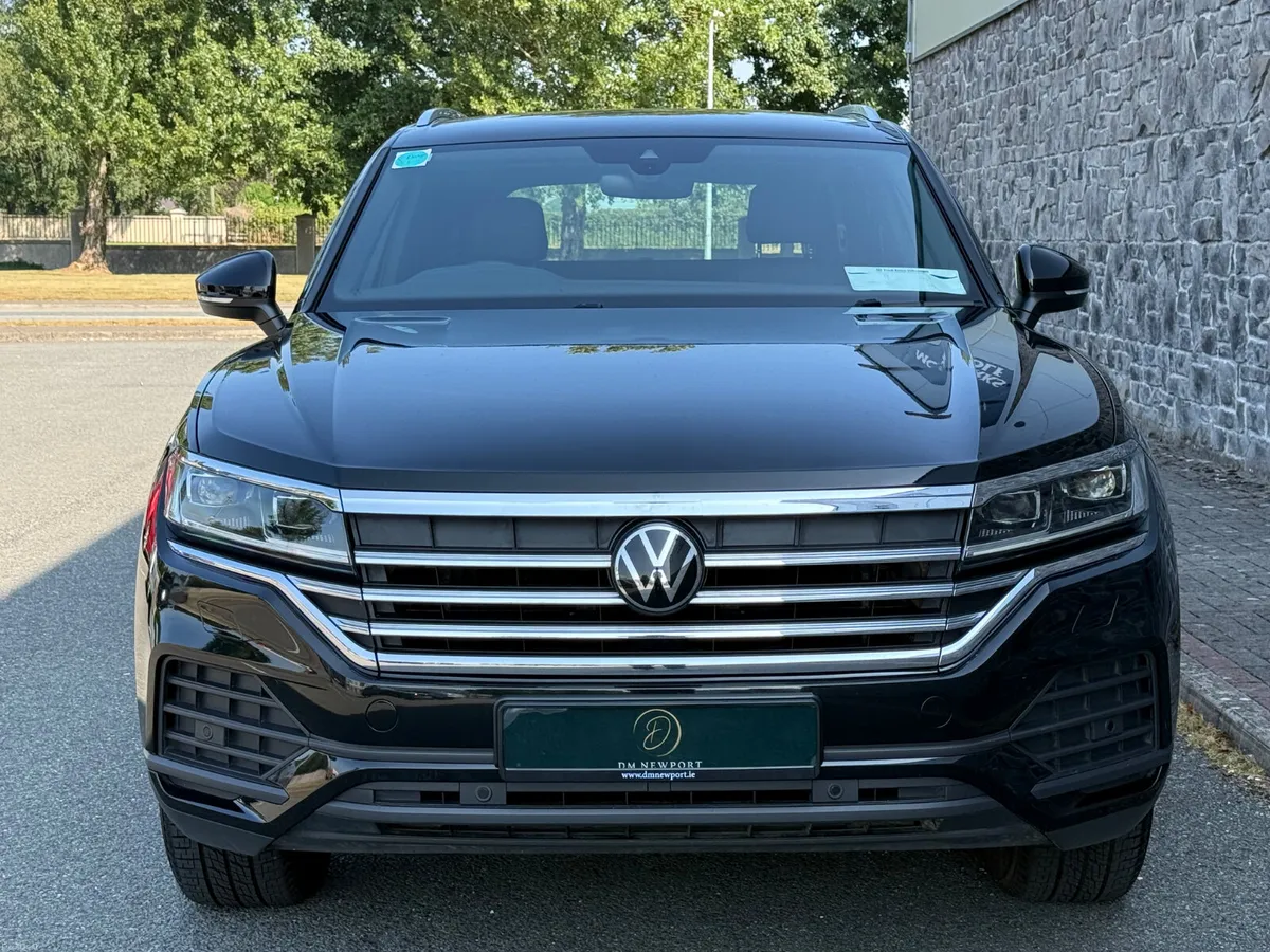 2023 Volkswagen Touareg 3.0TDI 2 Seat Comm - Image 6