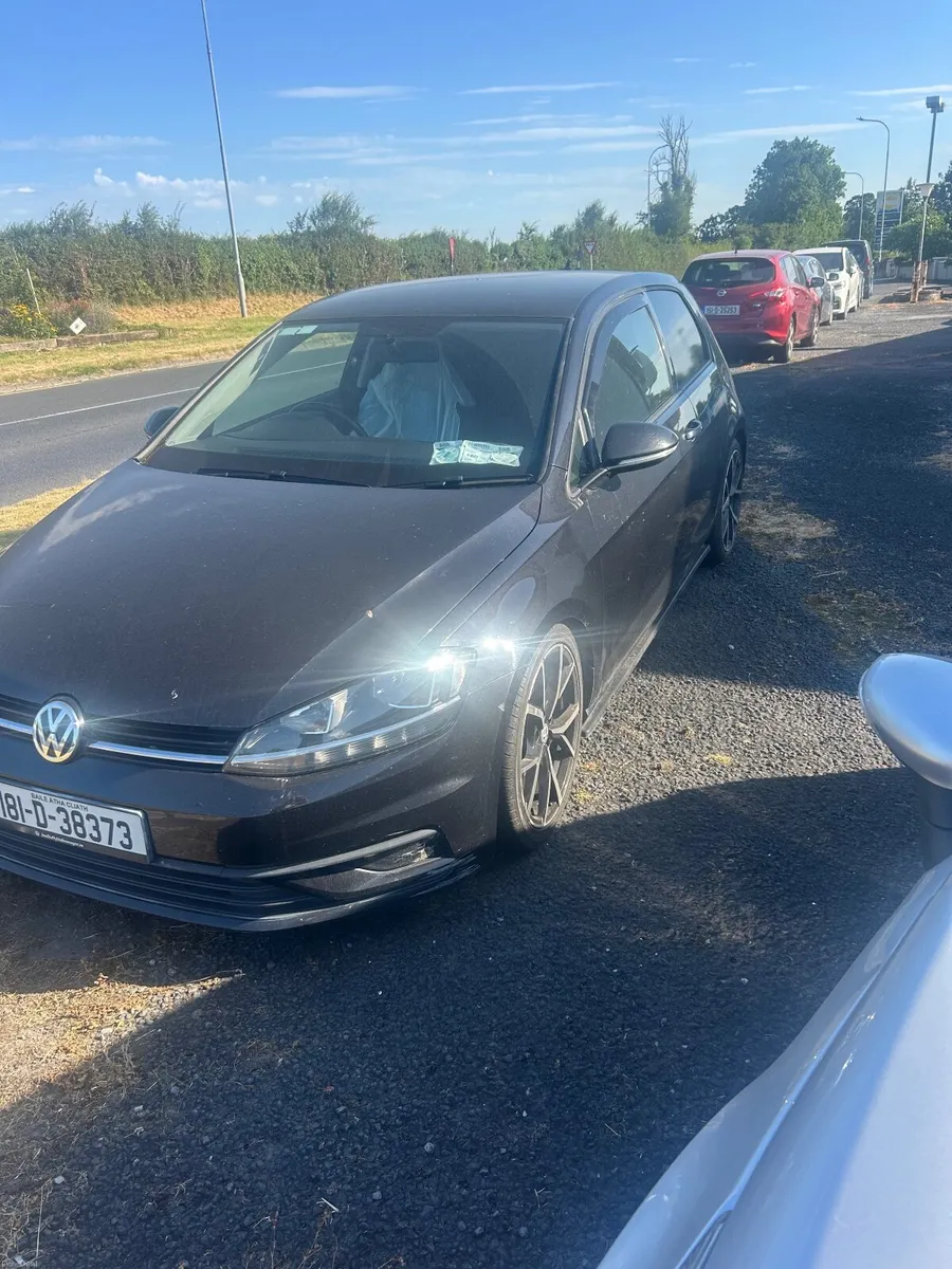 Car - Image 5