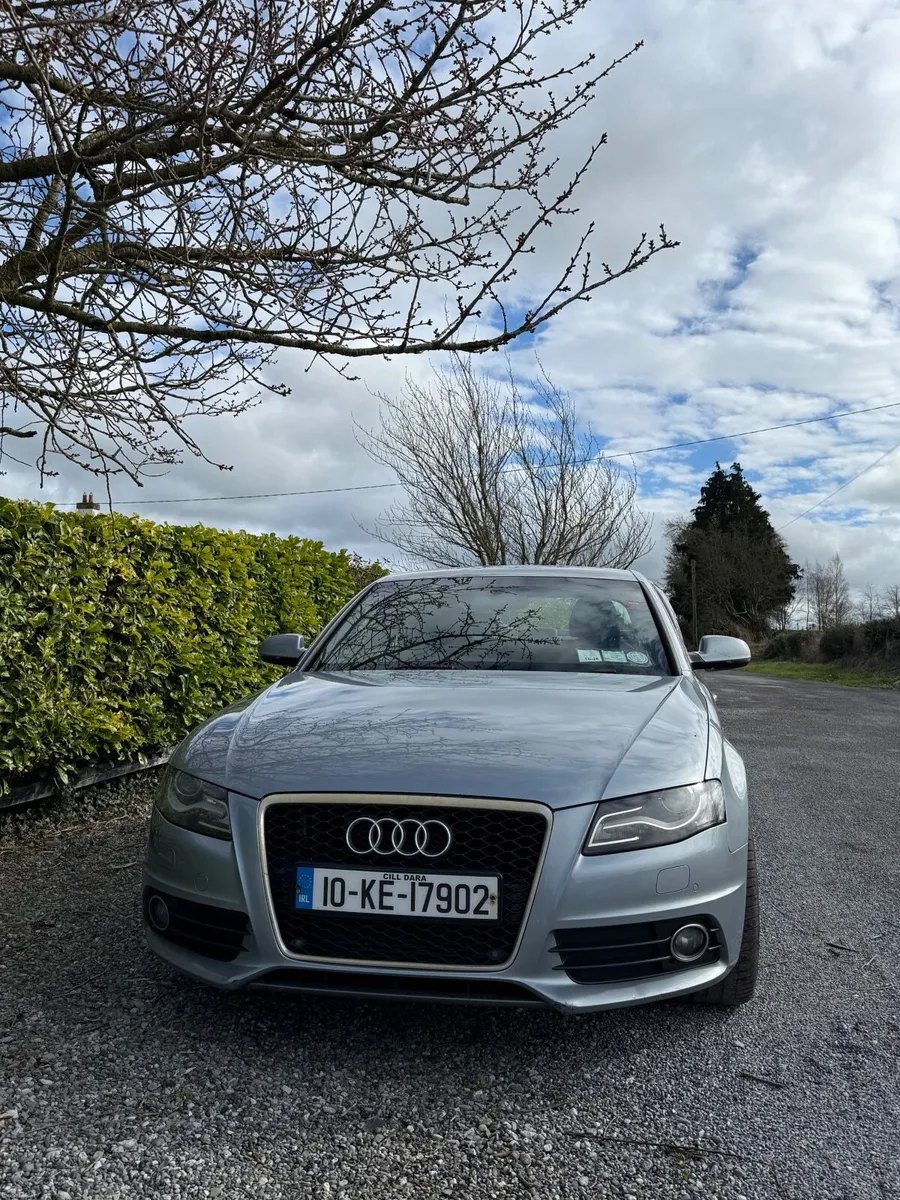 Audi A4 2010 - Image 6