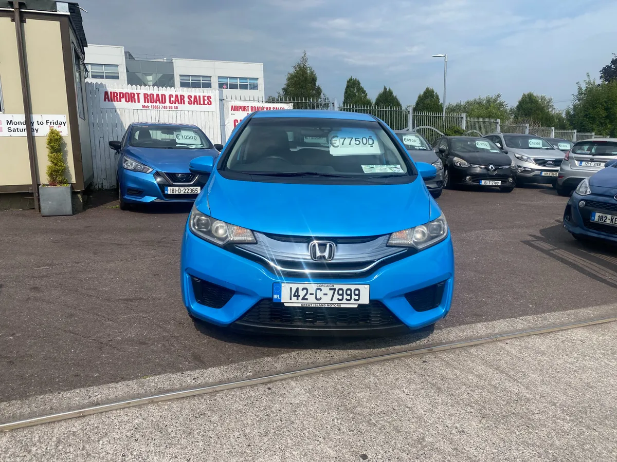 Honda Fit 2014 AUTOMATIC - Image 2