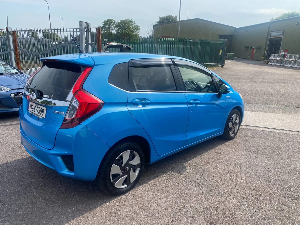 Honda Fit 2014 AUTOMATIC - Image 4