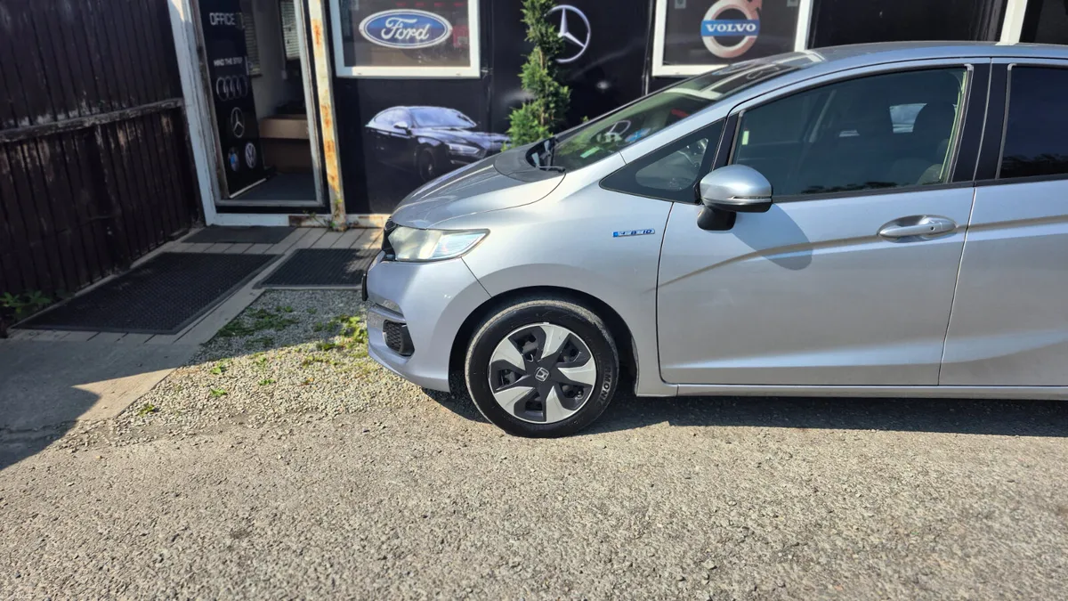 Honda Fit 2019 - Image 4