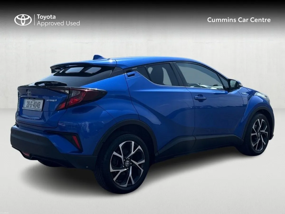 Toyota C-HR Class Colour 1.8 Sport Hybrid - Image 2