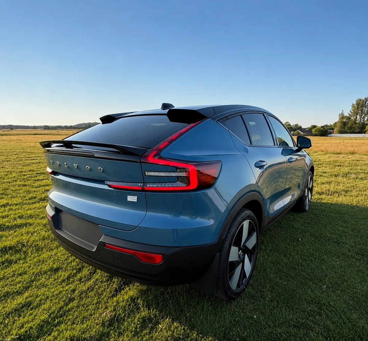 2022 Volvo C40 Recharge Pro Twin AWD-€23,495 - Image 5