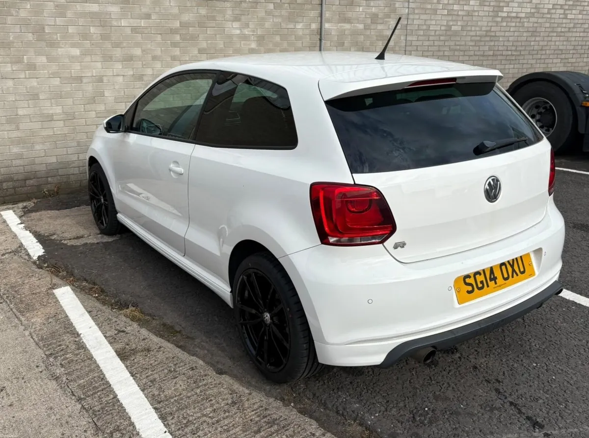 2014 Volkswagen Polo r line tsi - Image 3