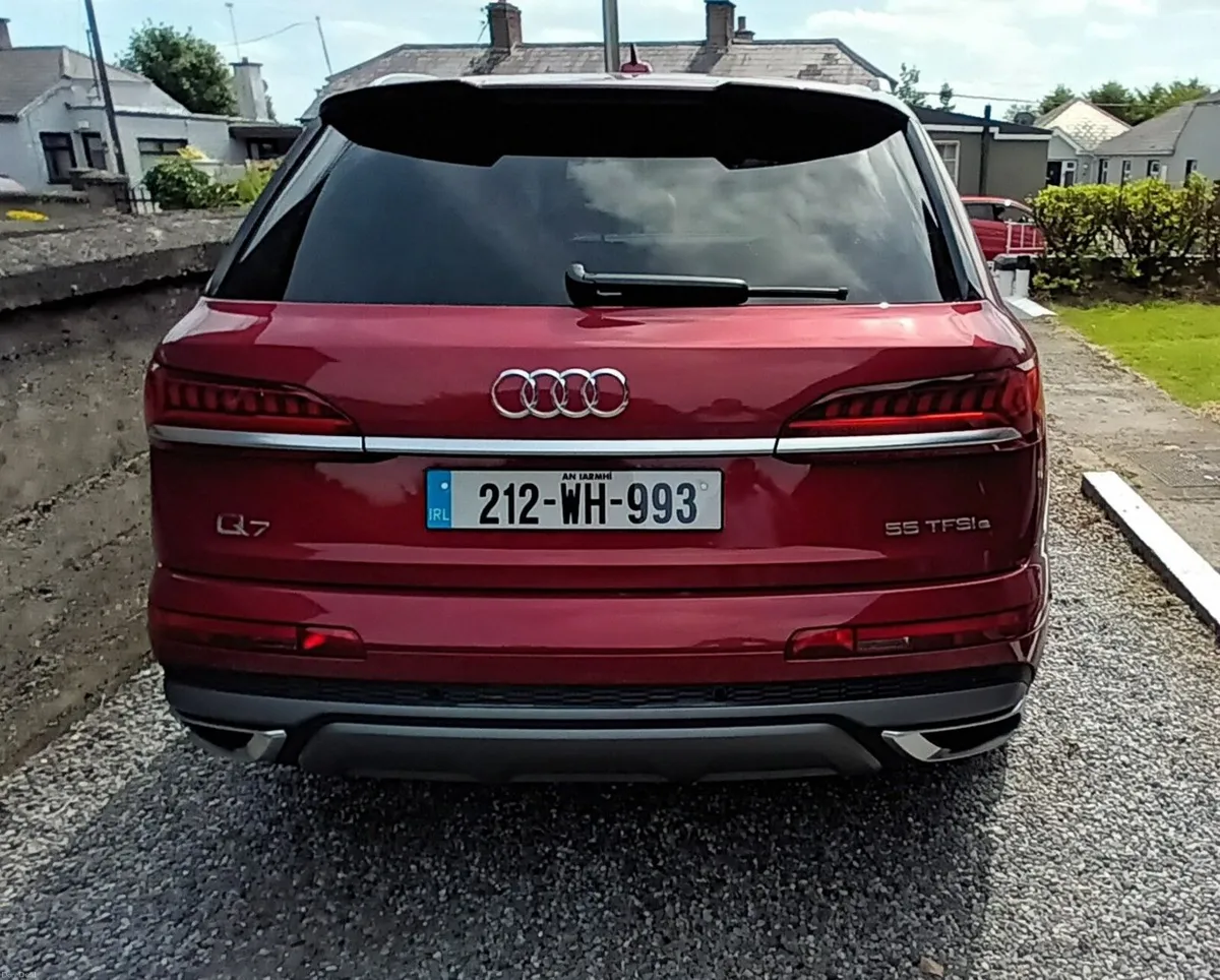 Audi Q7  55 TFSI e Hybrid Quattro - Image 2