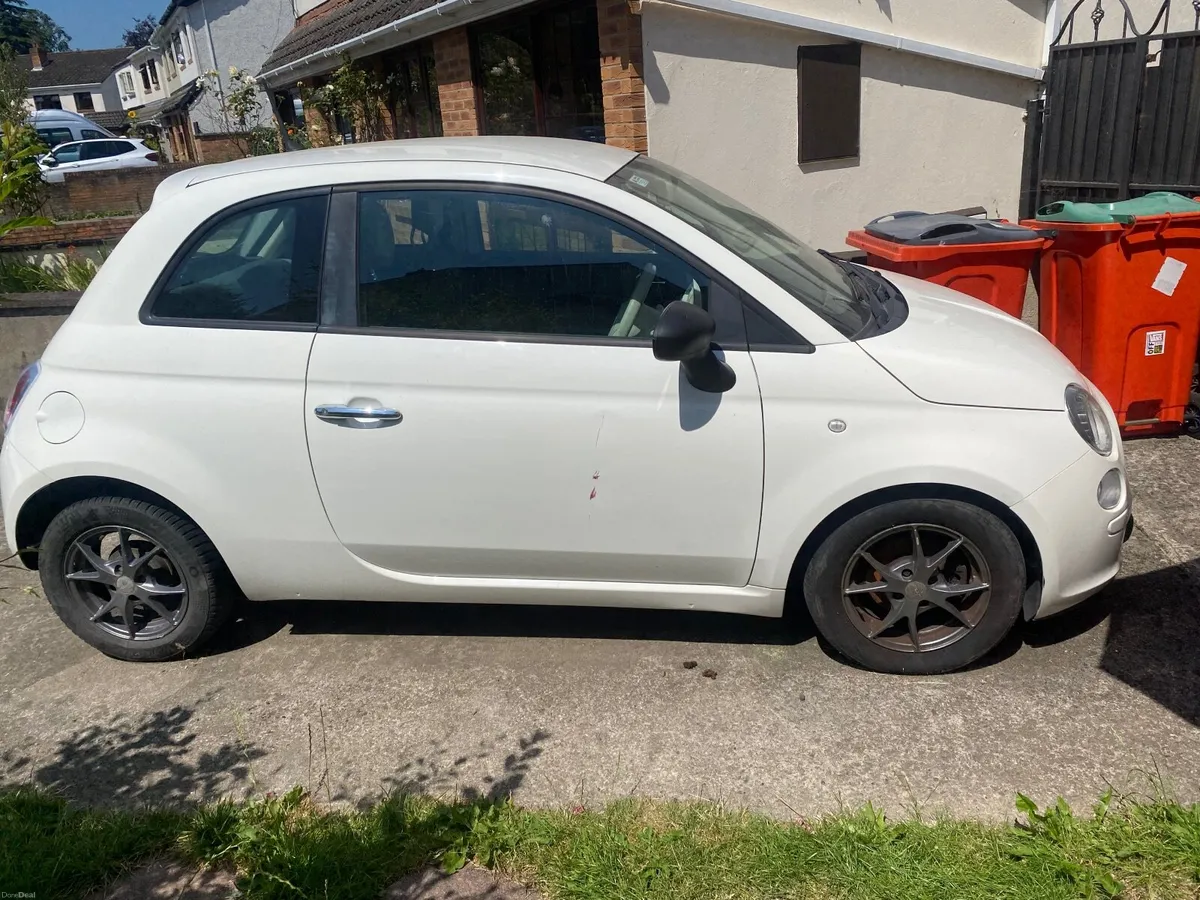 Fiat 500 2015 - Image 2