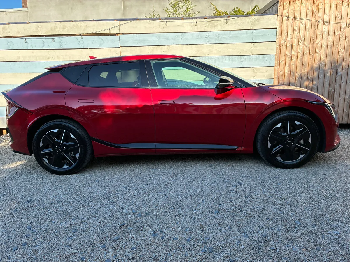 Kia EV6 GT Line * LOW KM* - Image 6