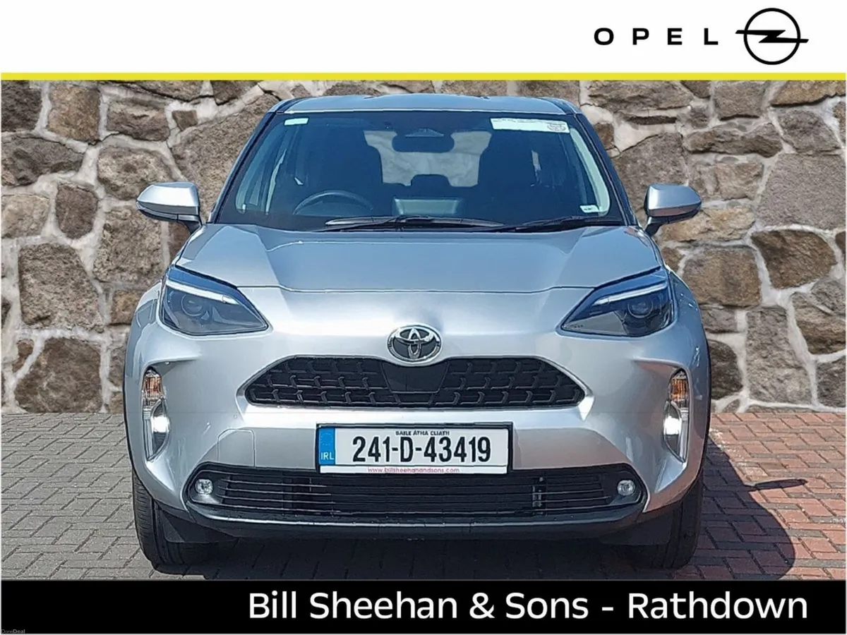 Toyota Yaris Cross 1.5 Hybrid Luna - Image 2