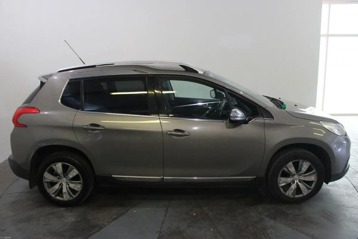 Peugeot 2008 1.6 Hdi 92 bhp Allure S/S SRF Ecomati - Image 4