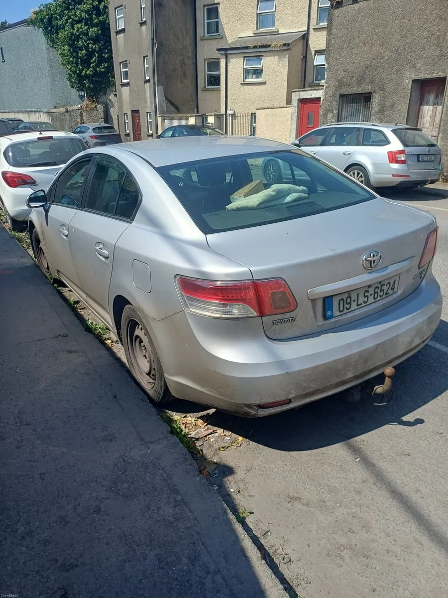 Toyota Avensis 2009 - Image 4