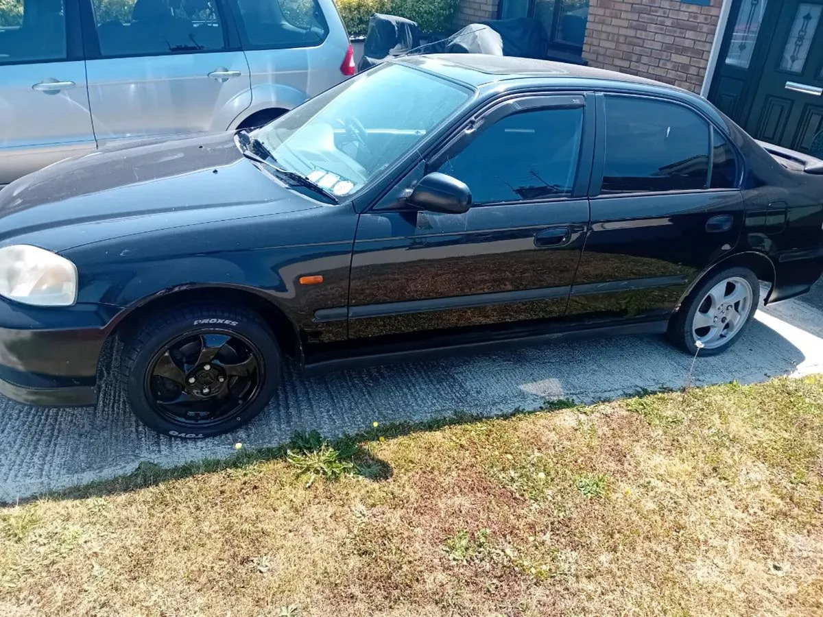 Honda civic - Image 2