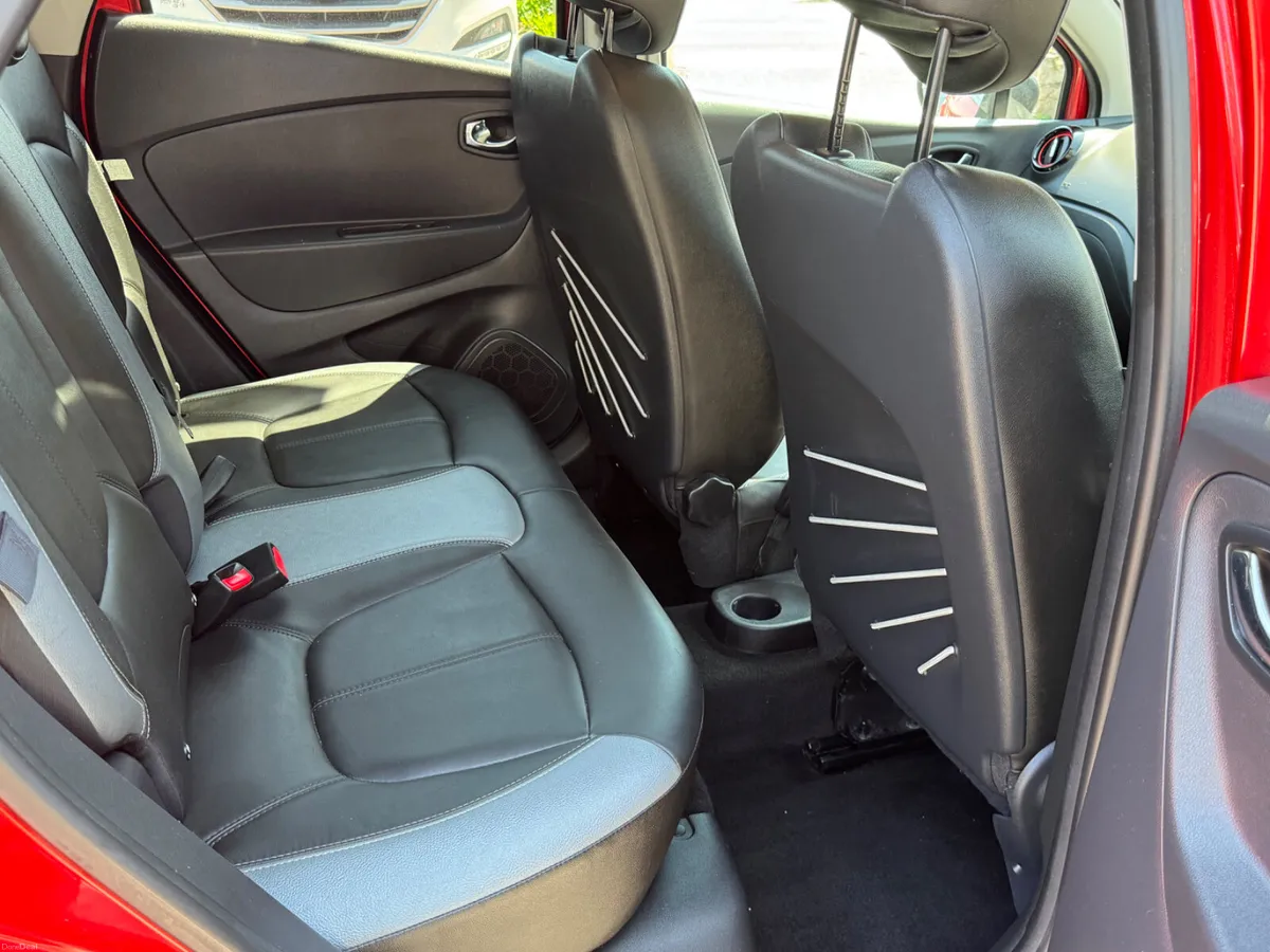 Renault Captur Automatic Signature - Image 5