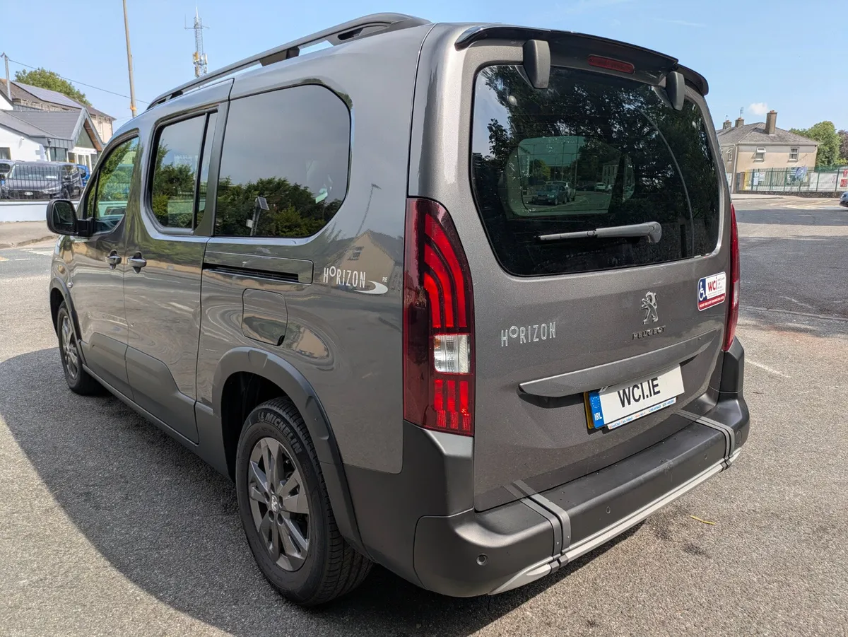 Wheelchair Accessible 2023 Peugeot Rifter LWB - Image 5