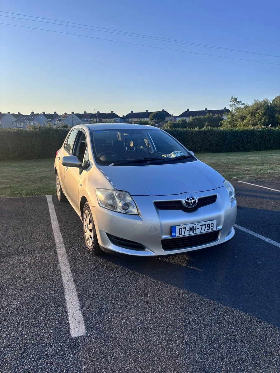 Toyota Auris 1.4 petrol 2007 - Image 1