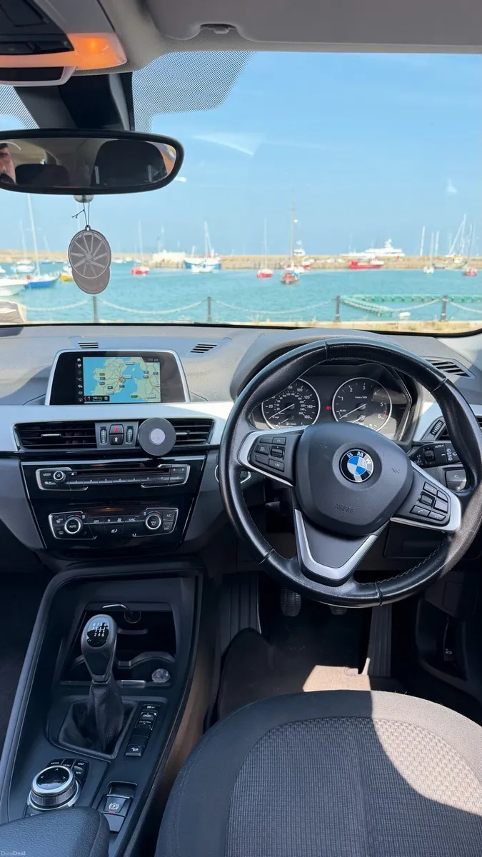 BMW X1 - Image 5