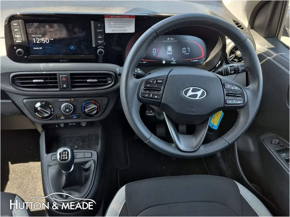 Hyundai i10 Delux Plus 1.0 Petrol 5dr - Image 4