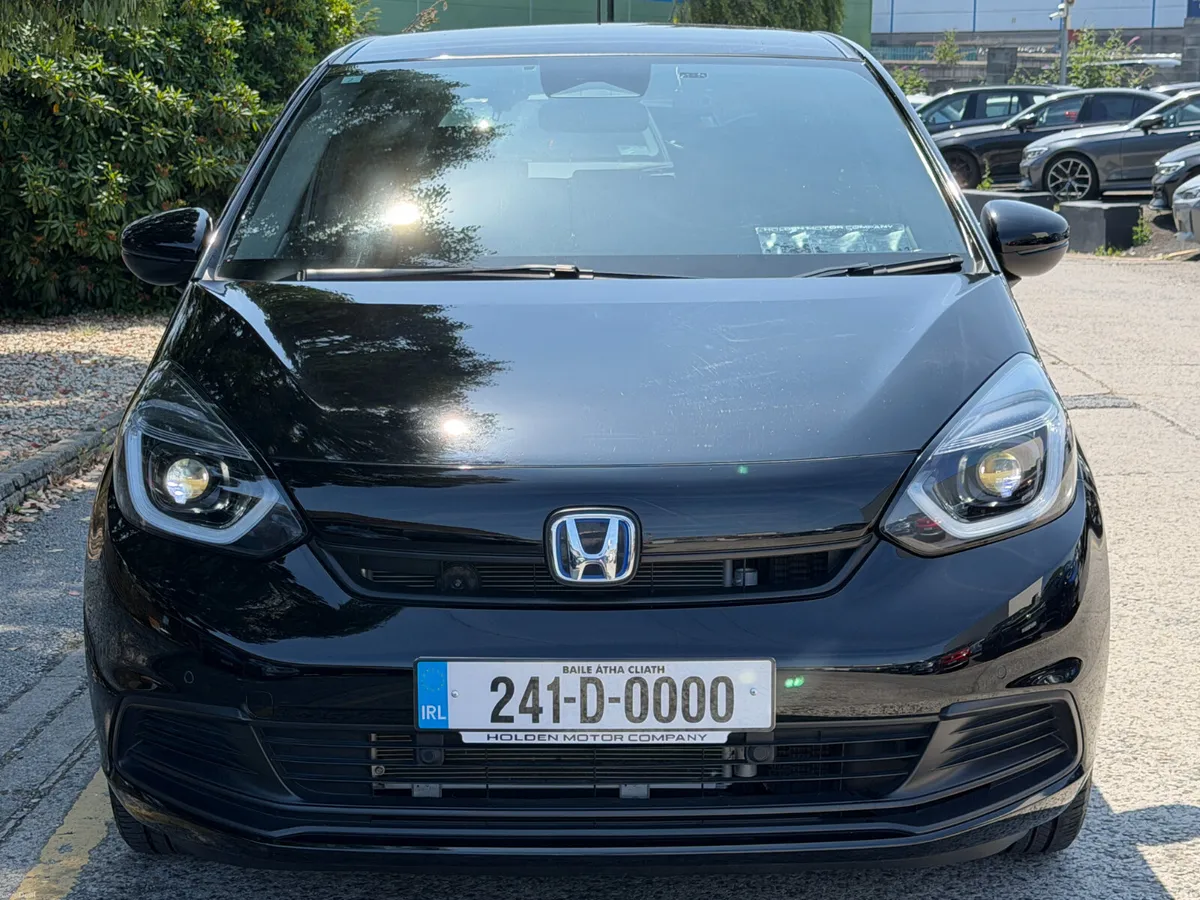 2024 Honda Fit. LOW MILES. HONDA SENSING - Image 4