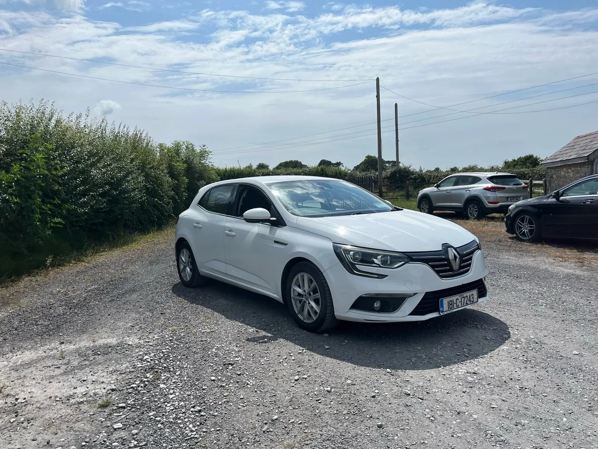 2018 Renault Megane - Image 1