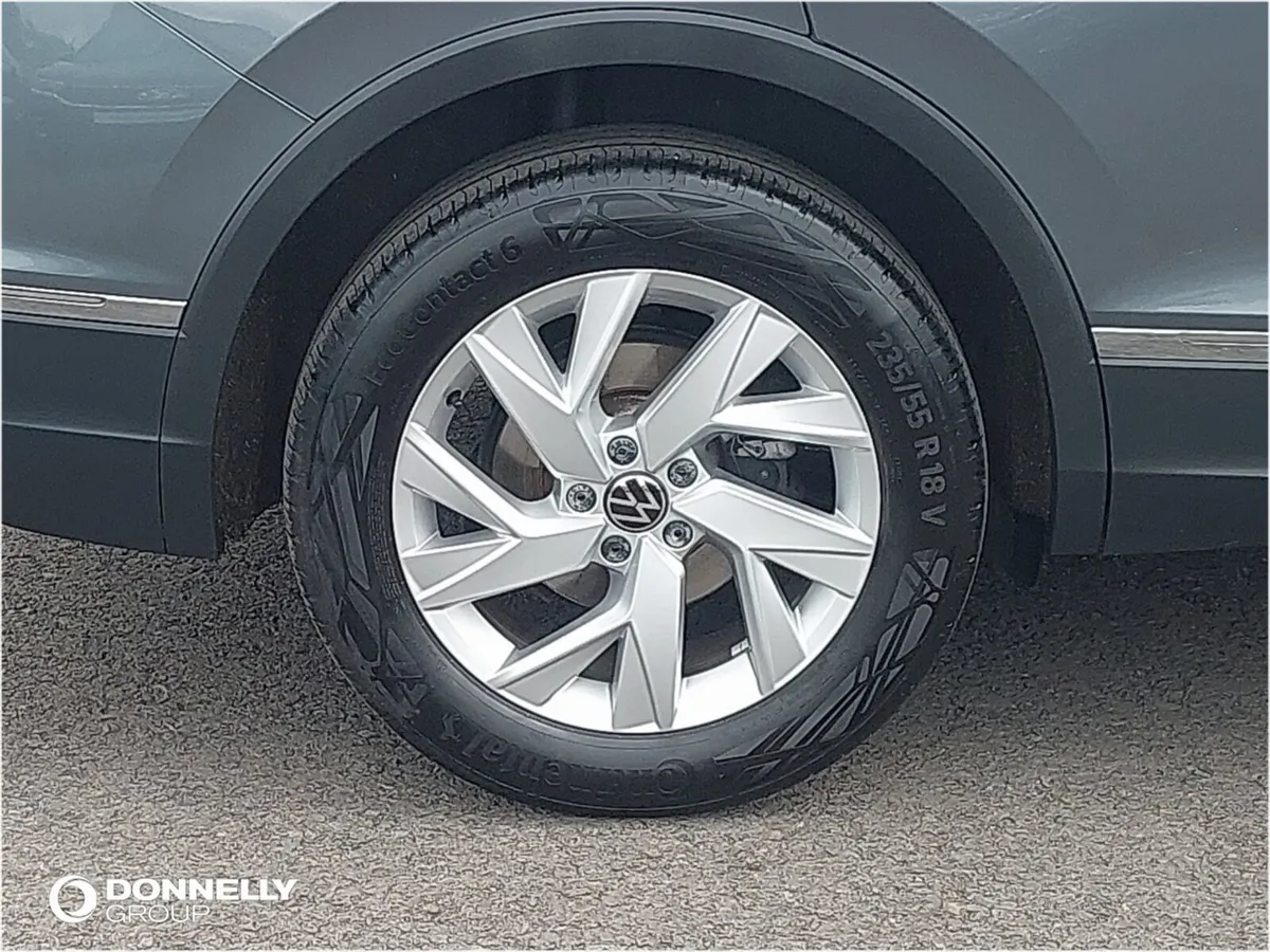Volkswagen Tiguan Allspace Estate Life - Image 5