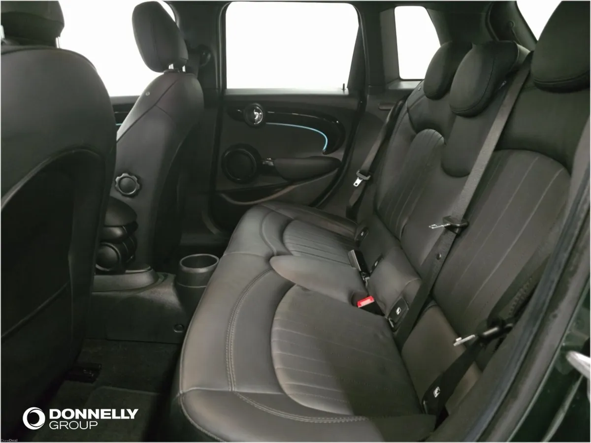 MINI HATCHBACK Special Editions Cooper Resolute Ed - Image 6