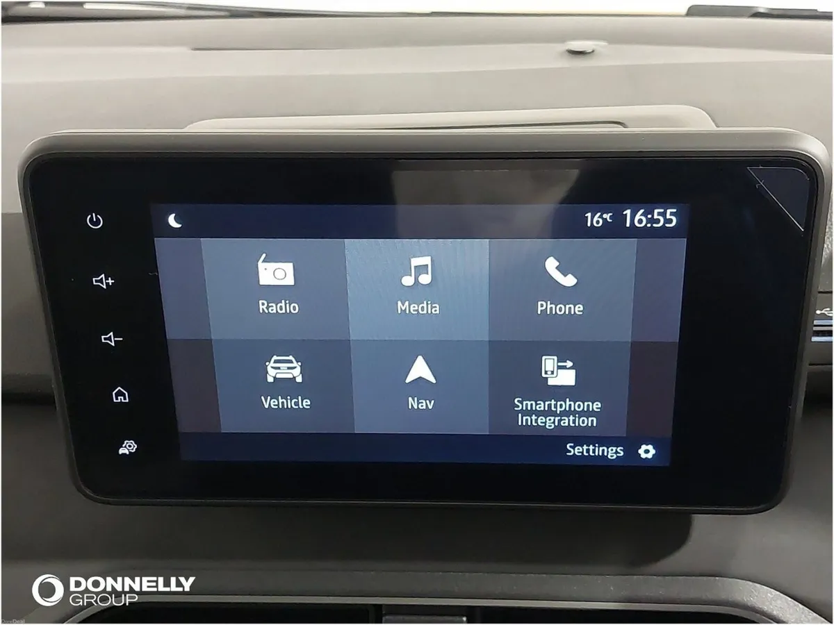 Dacia Sandero Stepway Hatchback Essential - Image 5
