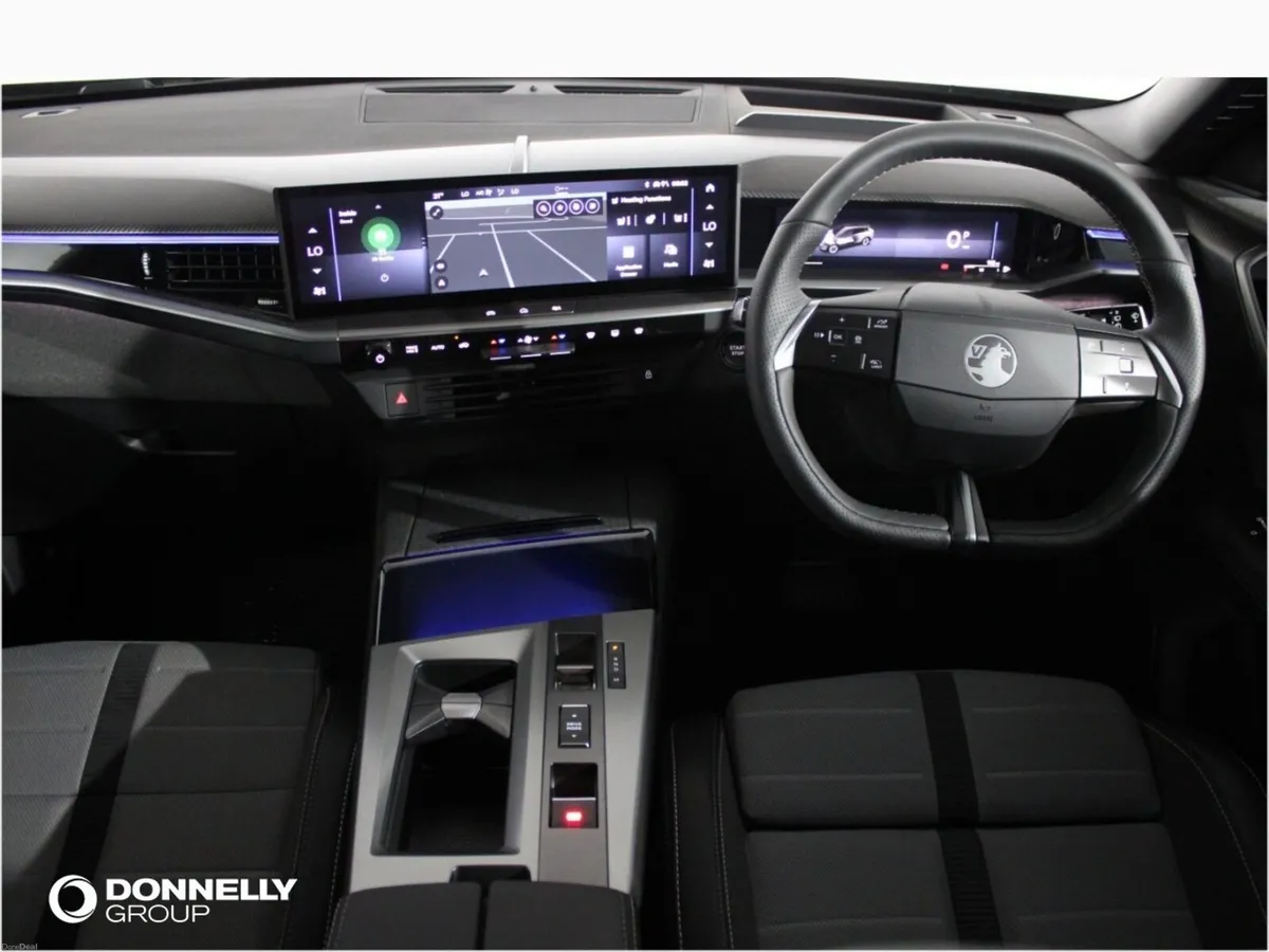 Vauxhall Grandland Hatchback Ultimate - Image 6
