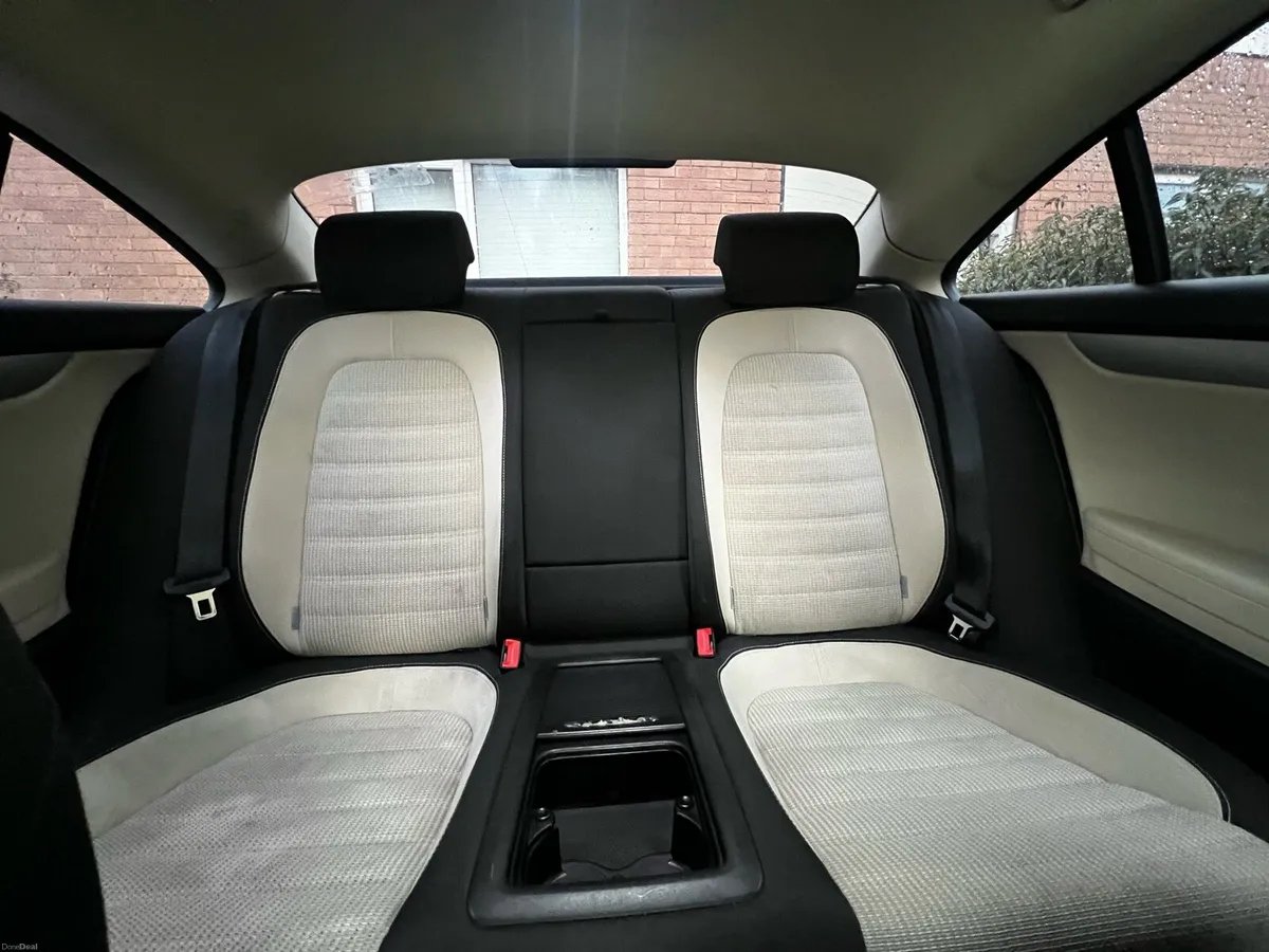Car - Image 6