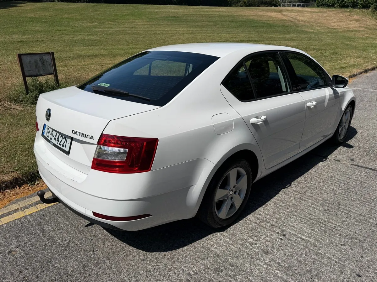 2019 Skoda Octavia 1.6 TDI 1 Owner NCT 06/27 - Image 2