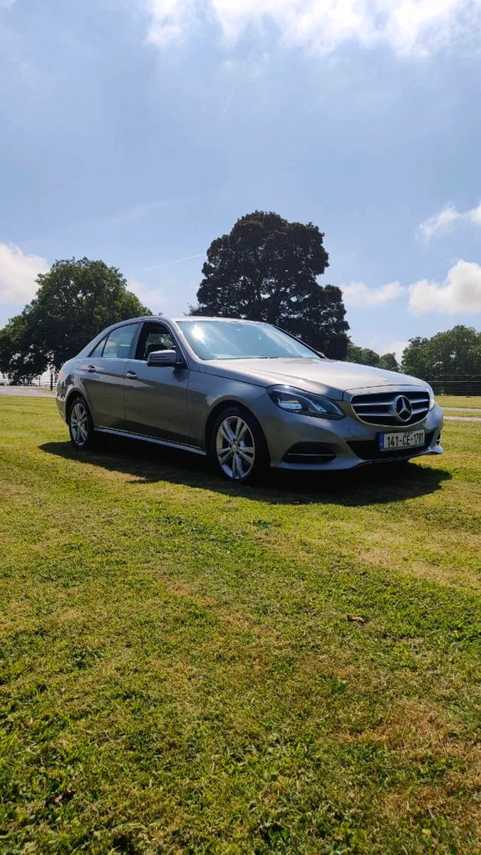 Mercedes Benz E220 - Image 5