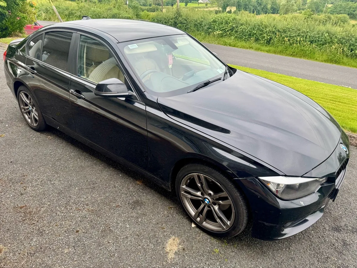 BMW F30 318d (1.8 Diesel) - Image 4