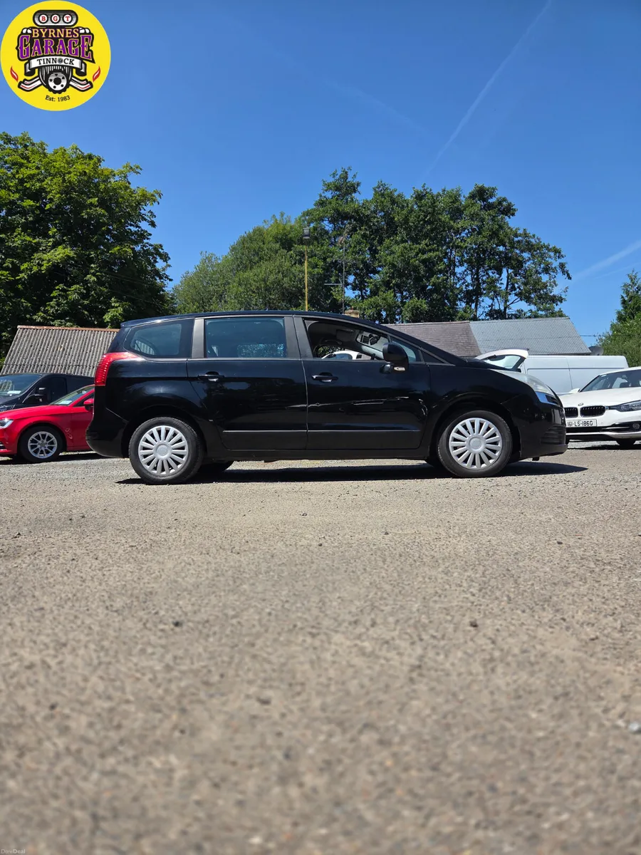 Lovely Automatic Peugeot 5008 7 Seater - Image 3