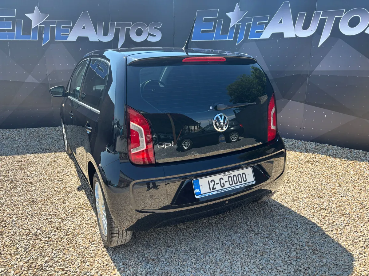 2012 Volkswagen Up! Black - Image 4