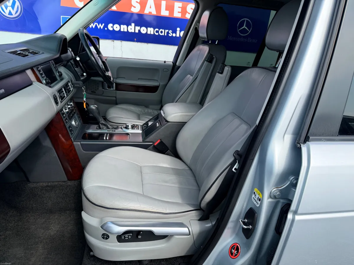 2009 RANGE ROVER 3.6 TDV8 HSE 5 SEAT CREW CAB - Image 4