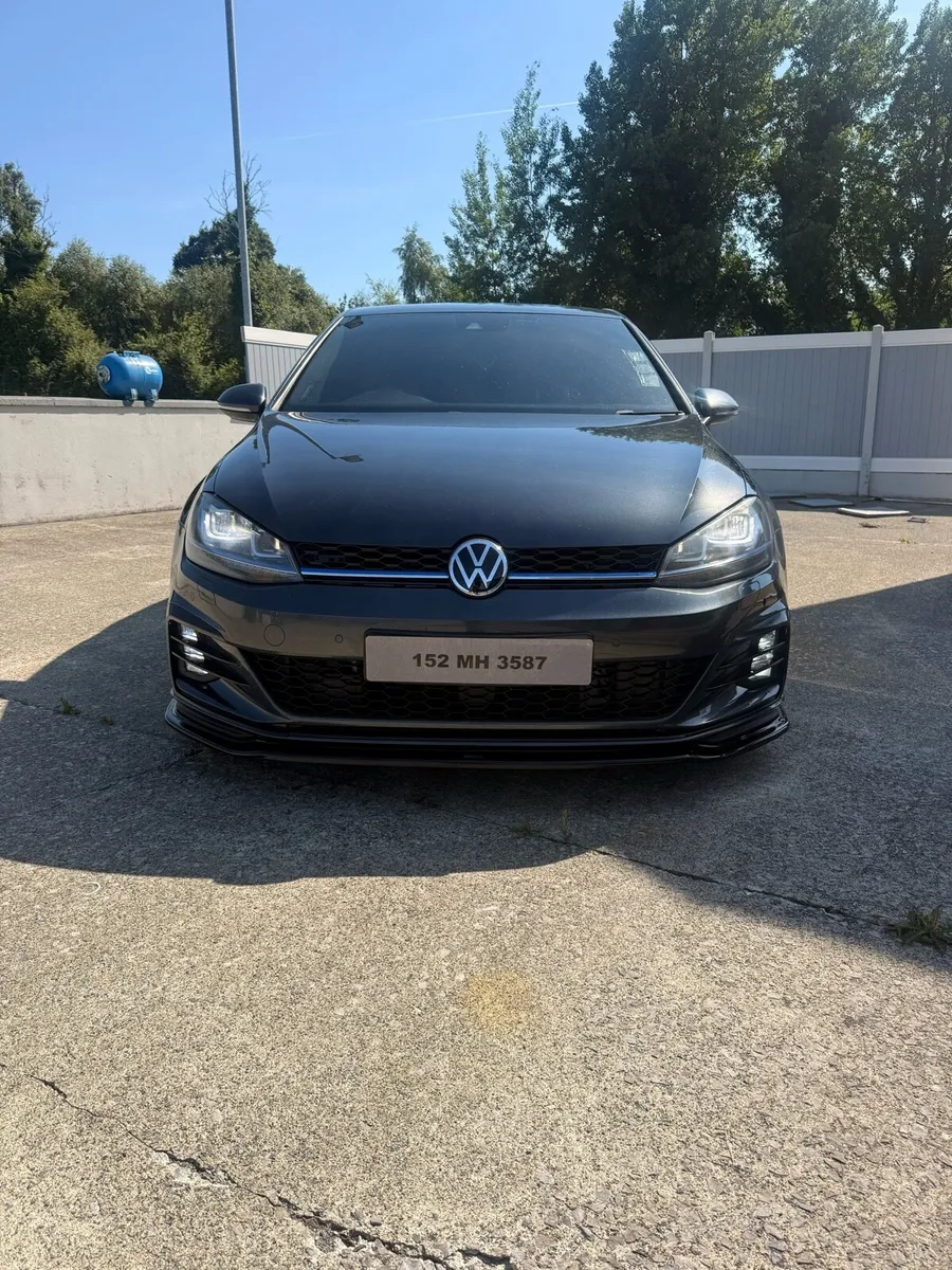 Volkswagen Golf GTE - Image 6