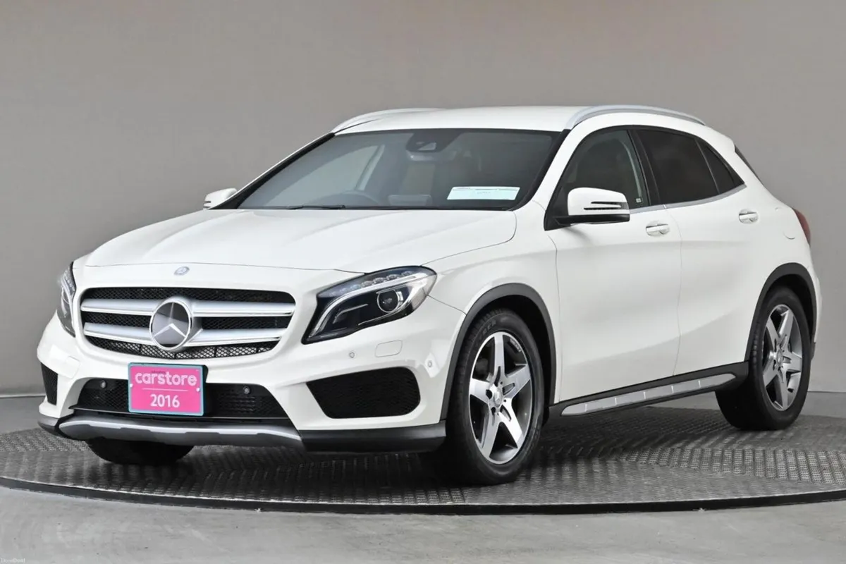 Mercedes-Benz GLA GLA 180 AMG LINE **LEATHER MEMO - Image 3