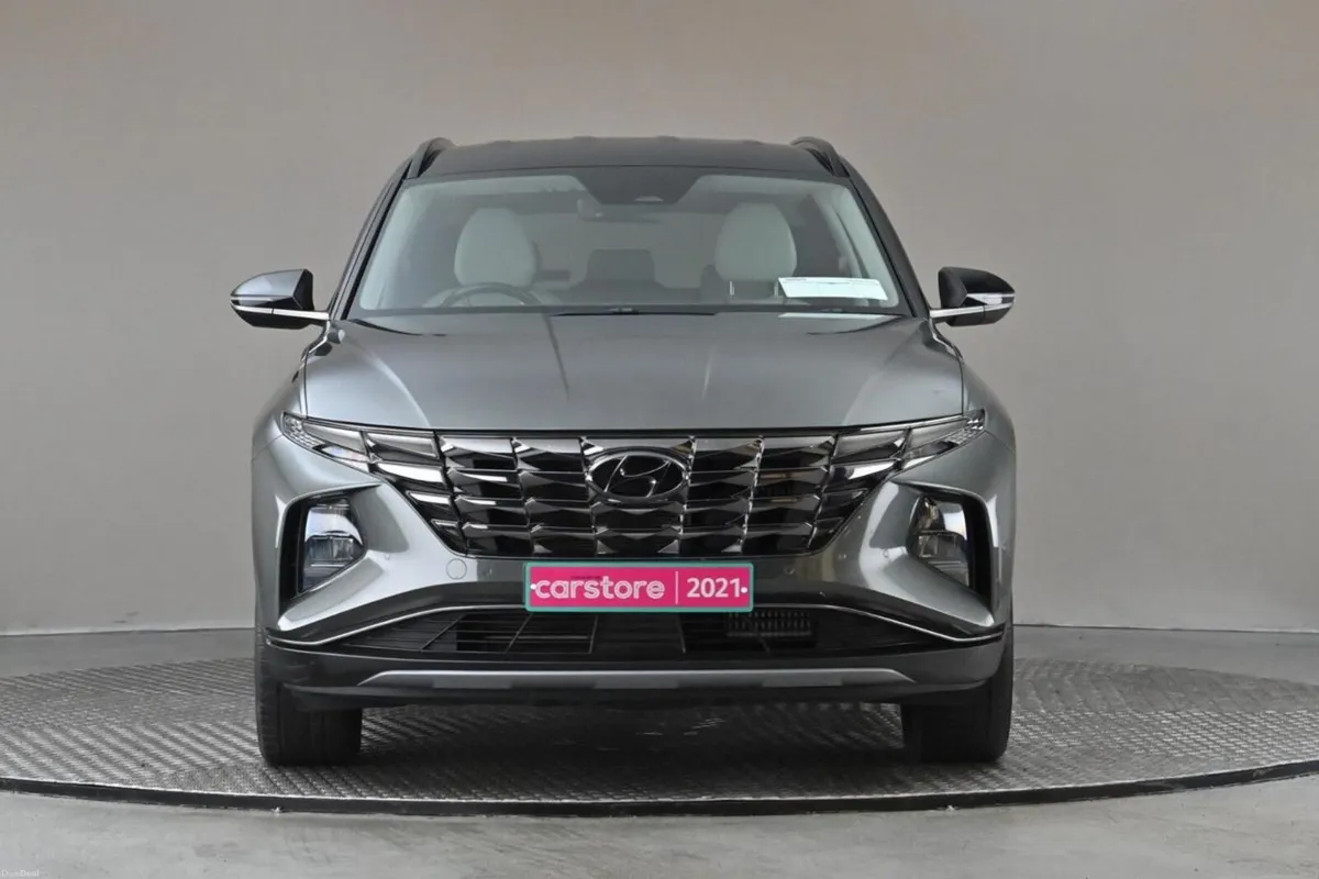 Hyundai Tucson 1.6 HYBRID EXECUTIVE PLUS 2TONE ROO - Image 2