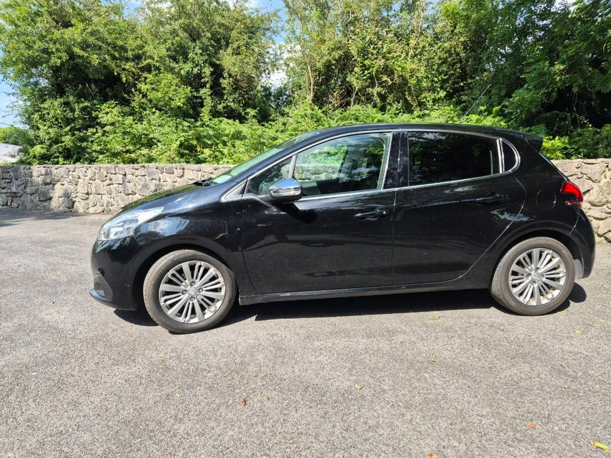 172 Peugeot 2008 1.6dsl Allure - Image 3