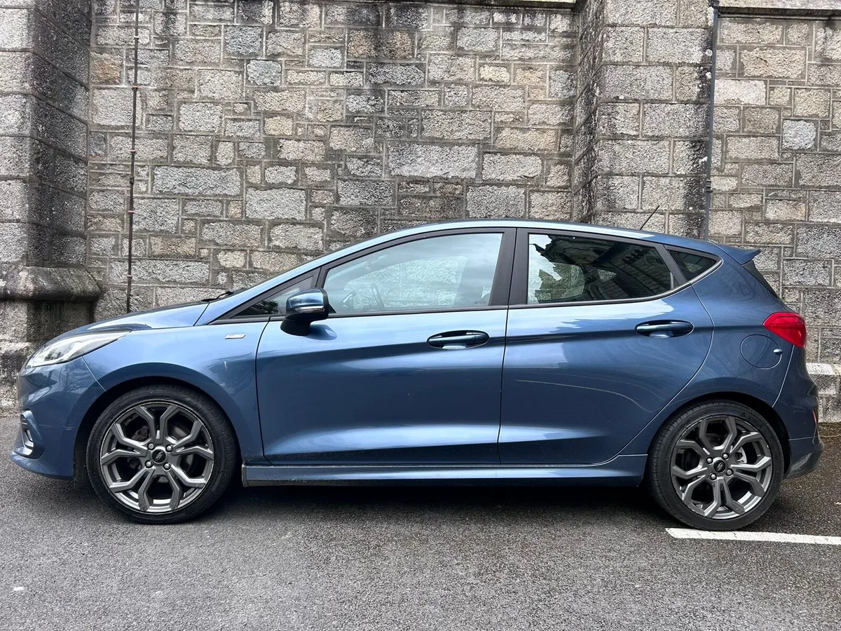 FORD FIESTA 1.1 ST PETROL ⛽️ - Image 4