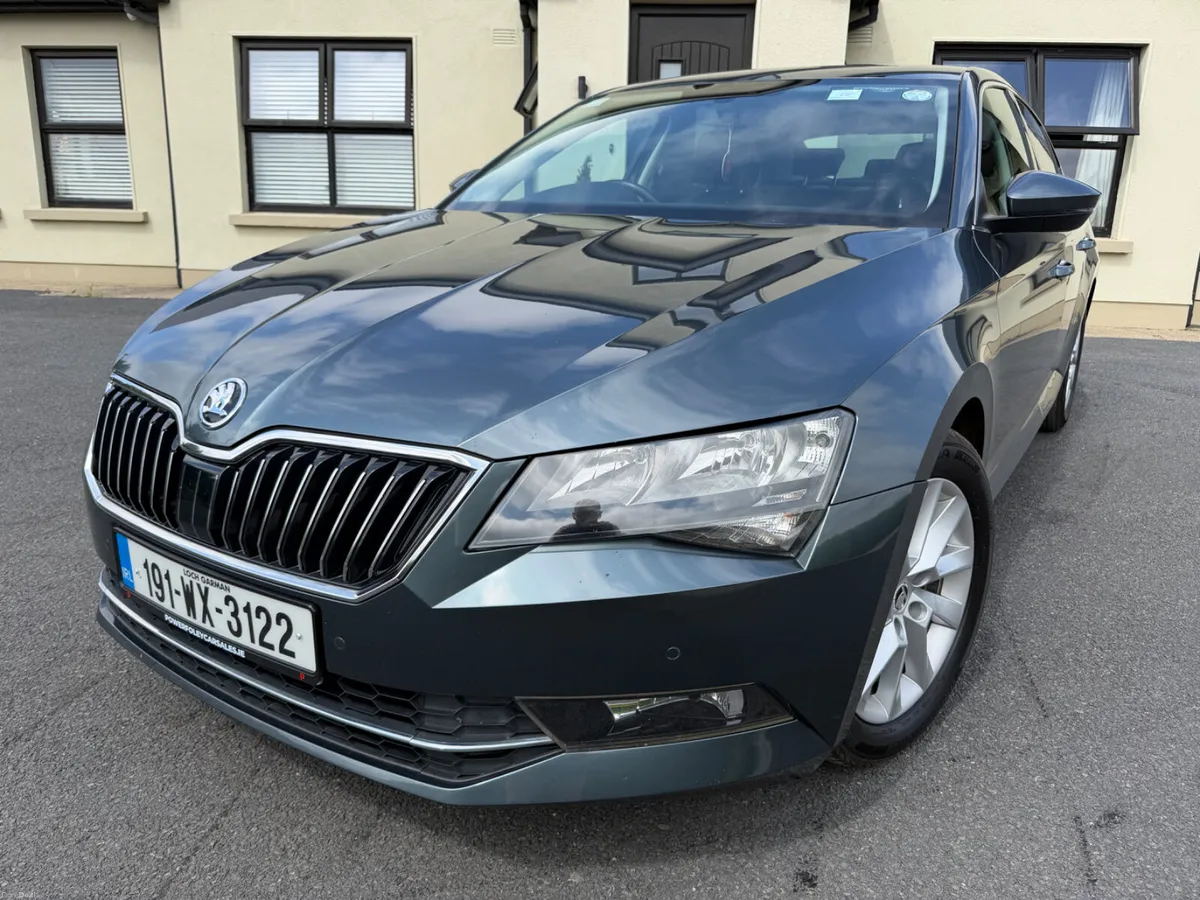 2019 Skoda Superb 2.0 Diesel 150hp SE Technology - Image 1
