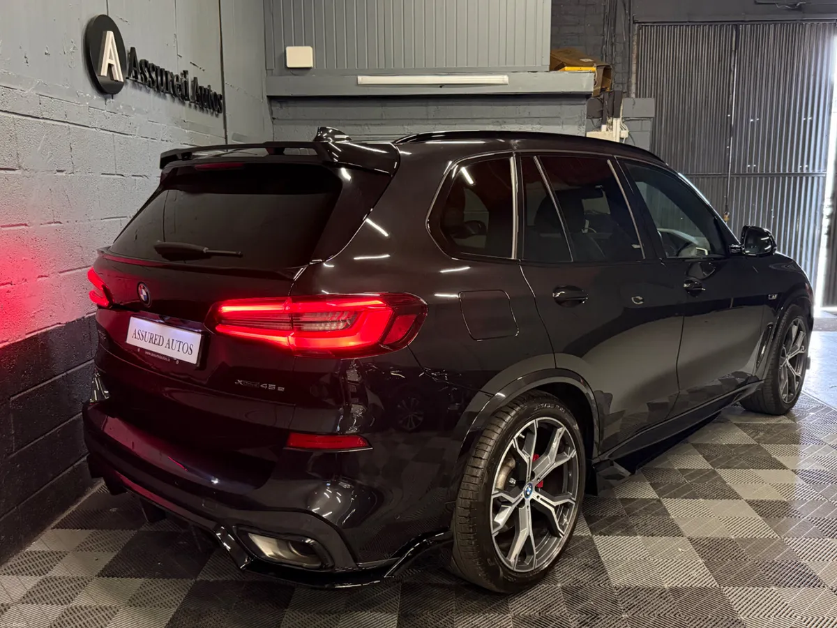 222 BMW X5 45E M-Sport/M-Performance - Image 5