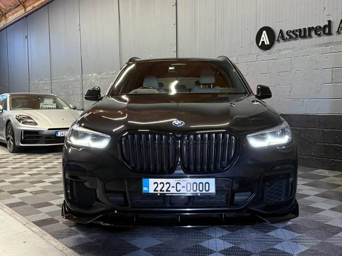 222 BMW X5 45E M-Sport/M-Performance - Image 3