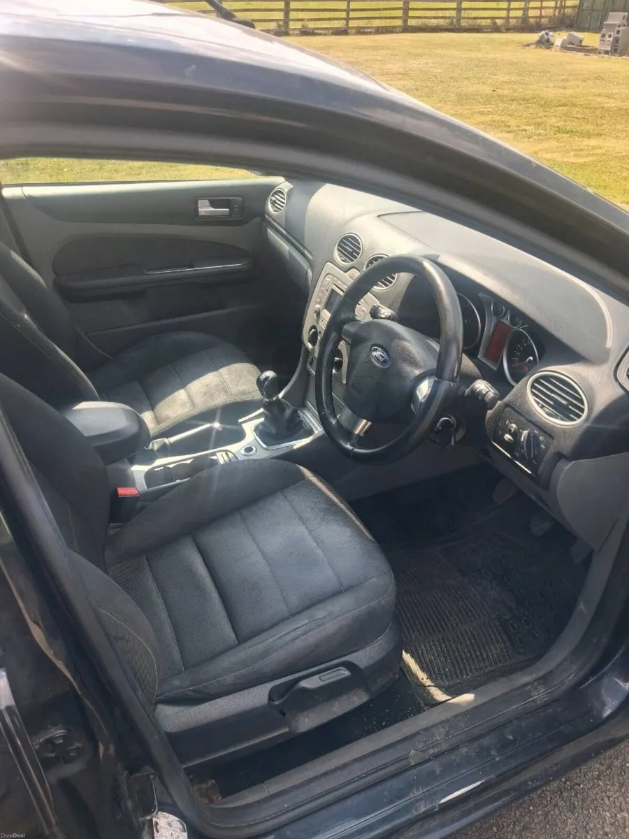 Ford focus - Image 4