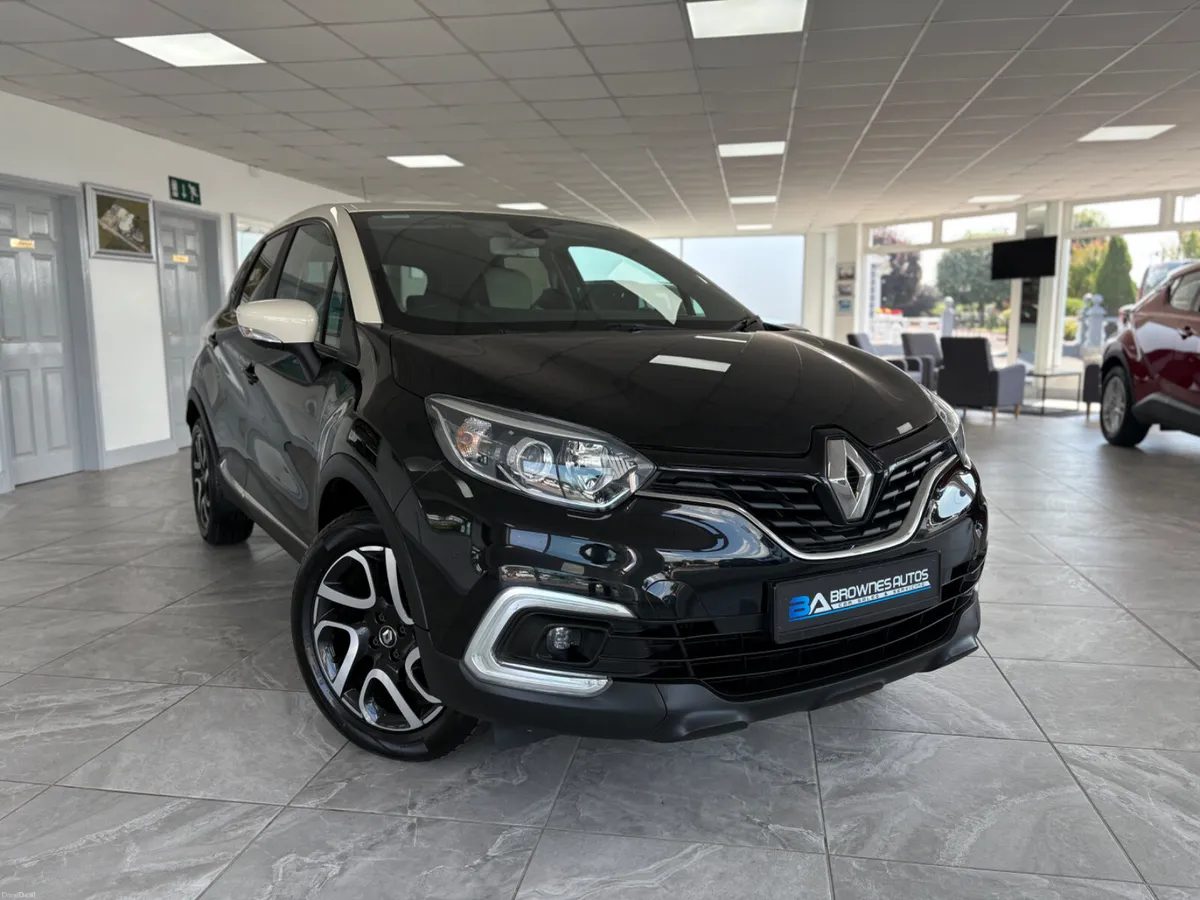 2019 Renault Captur Iconic petrol - Image 4