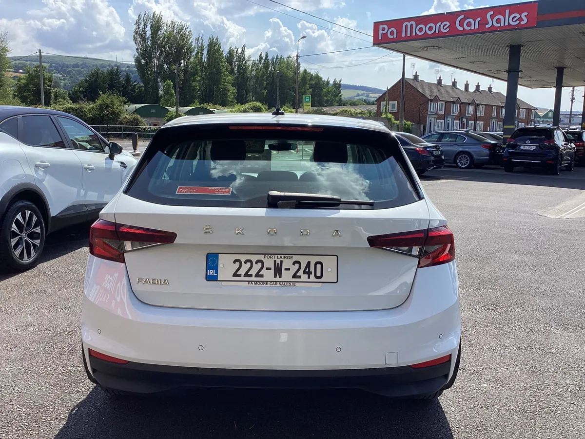 Skoda Fabia ** €65 p/w * 1 OWNER - Image 5